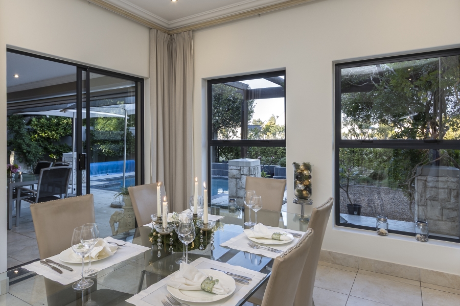 2 Bedroom Property for Sale in De Wijnlanden Residential Estate Western Cape